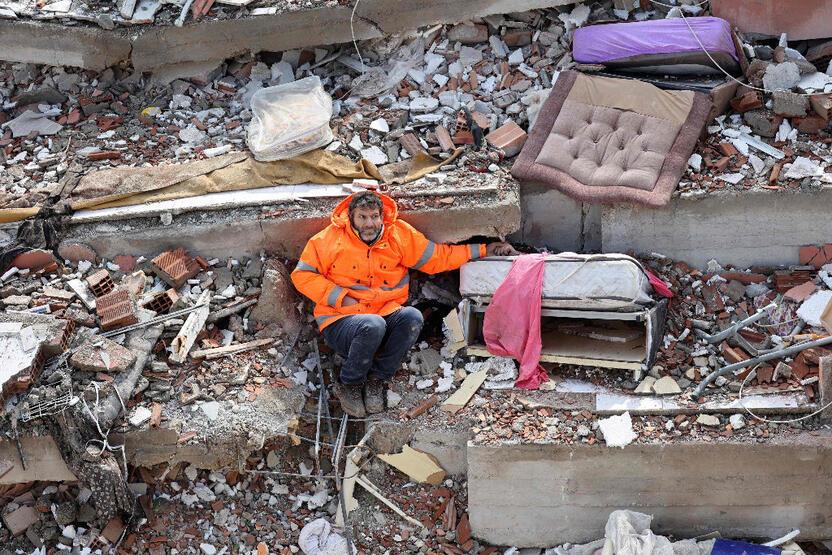 Türkiye'nin Deprem Gerçeği: Kader mi? İhmal mi?